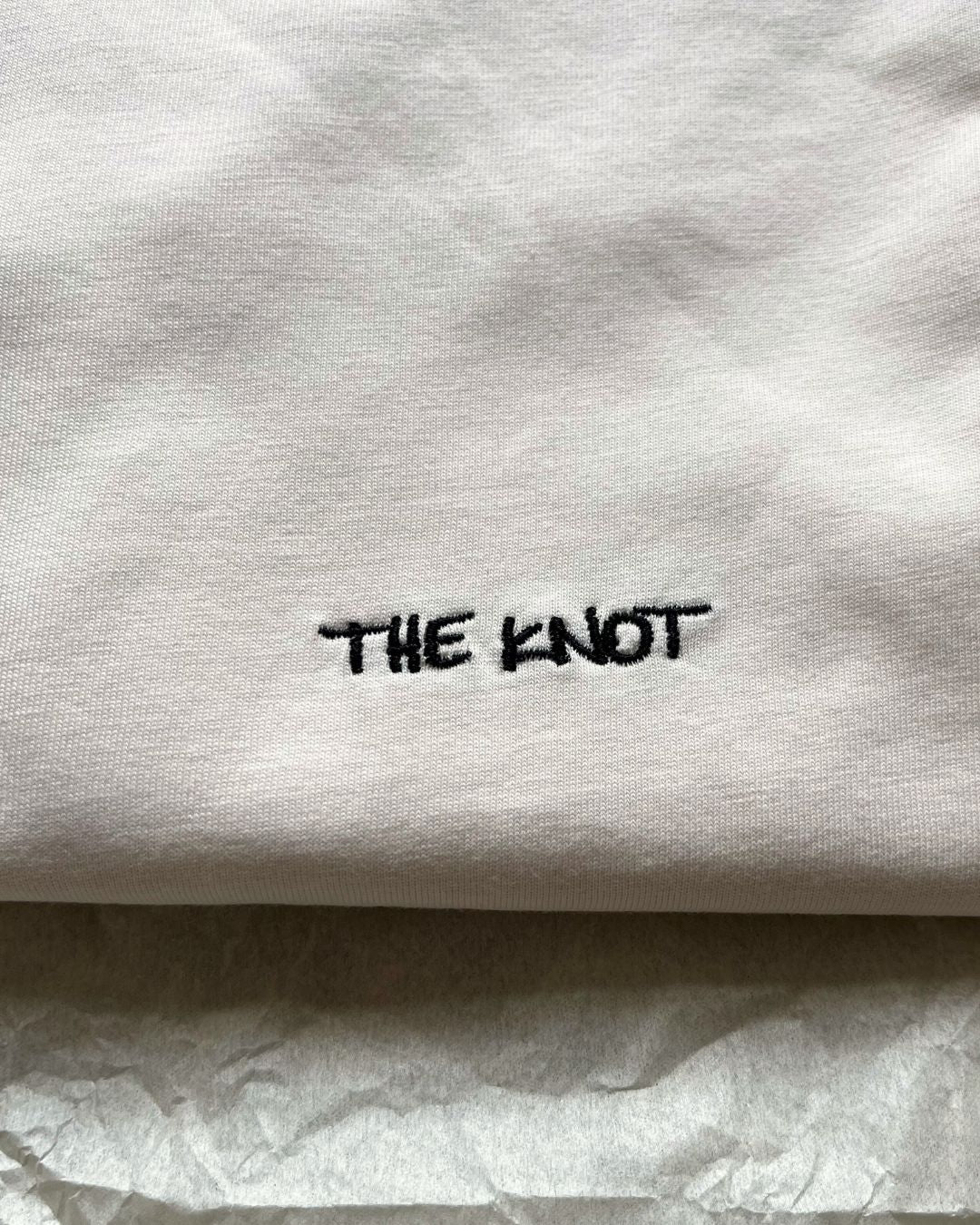 THE KNOT CRAYON embroidered - vanilla