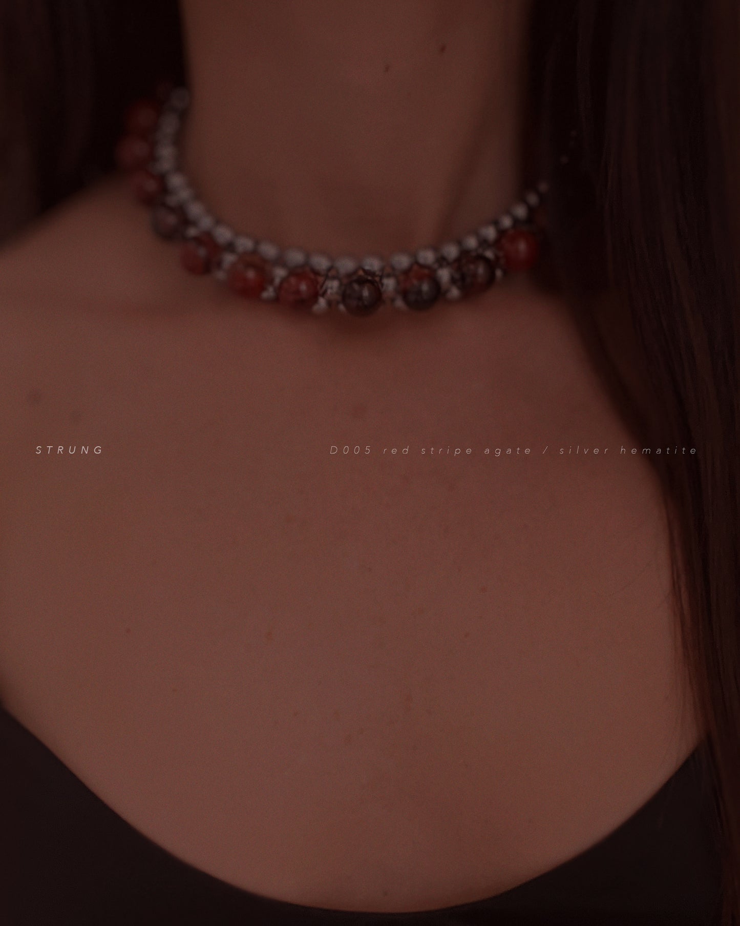 STRUNG D005 - silver hematite / red striped agate