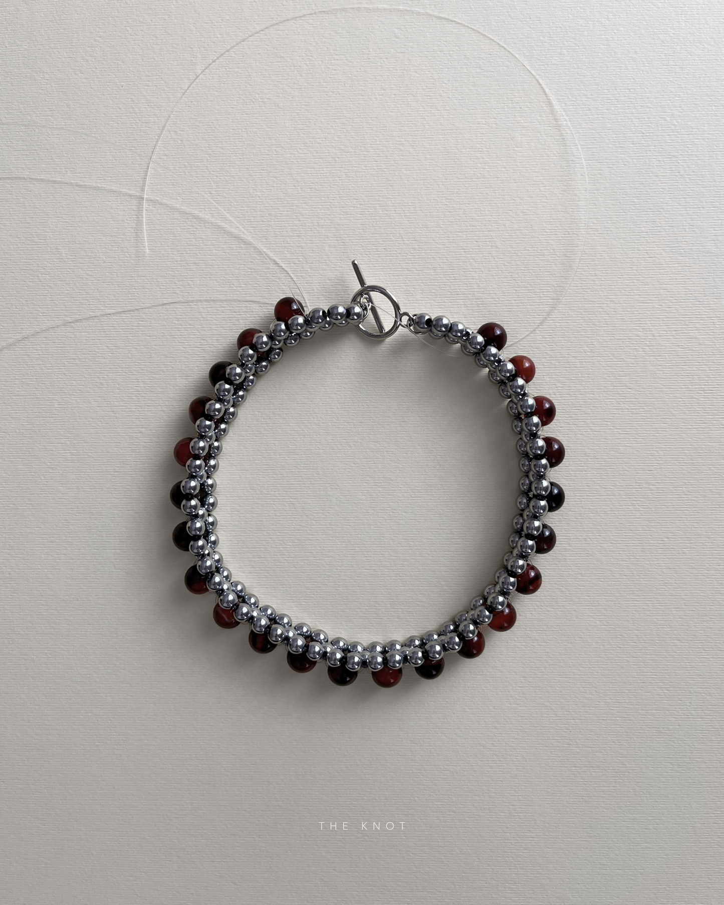 STRUNG D005 - silver hematite / red striped agate