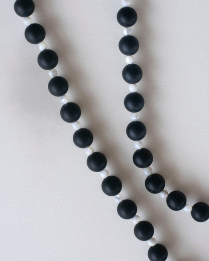 TERRA004 - black matte agate / mother of pearl