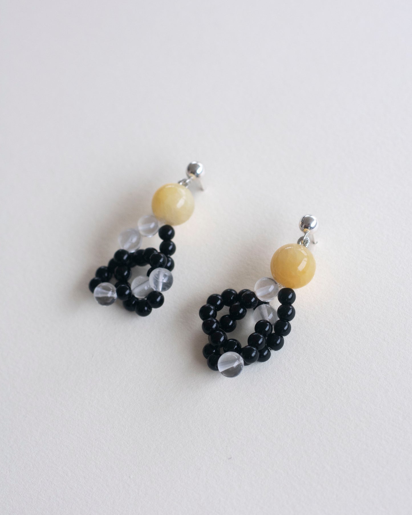 CIRCUIT 001 - honey jade / onyx / crystal quartz