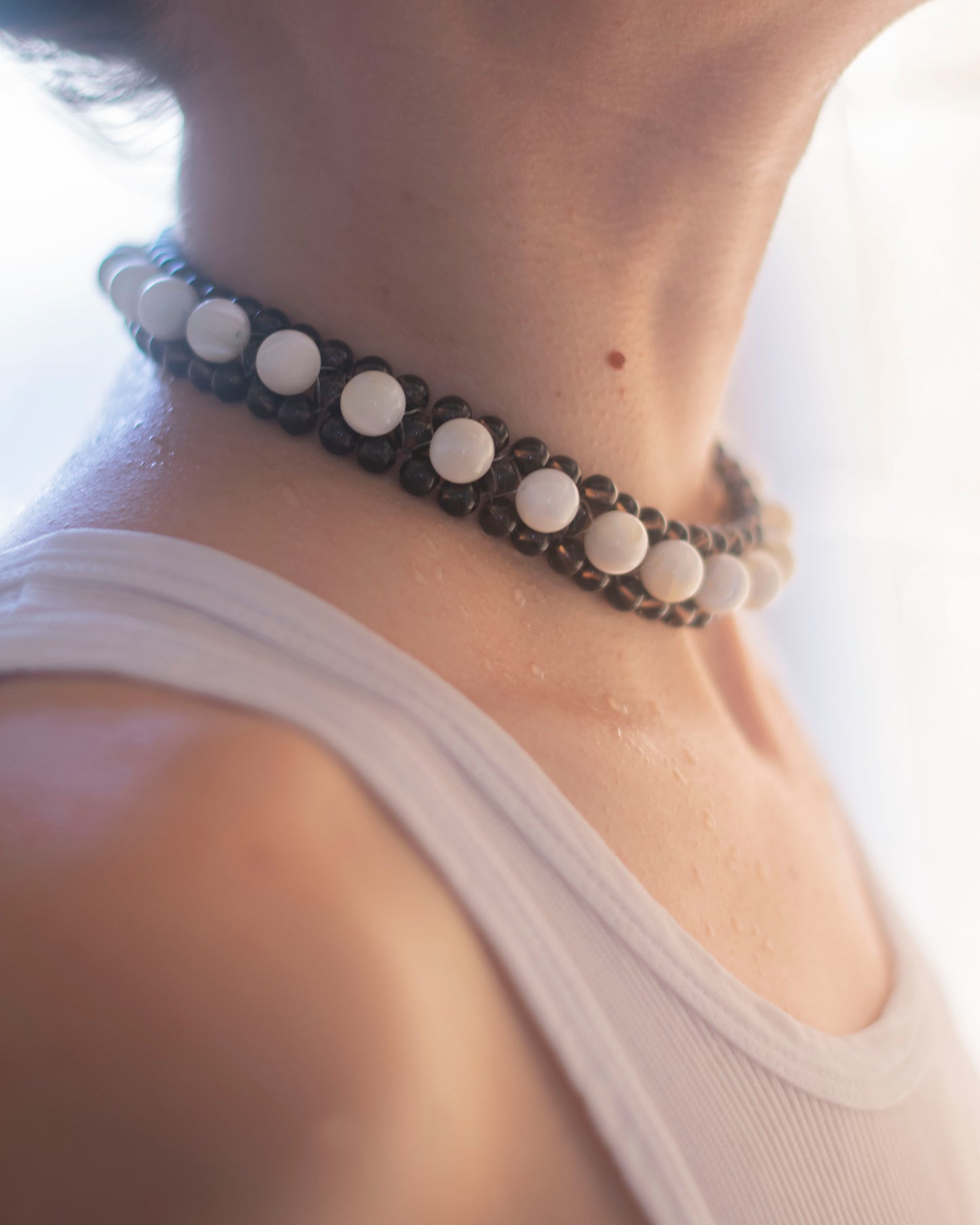 STRUNG D006A - mother of pearl / smoky quartz